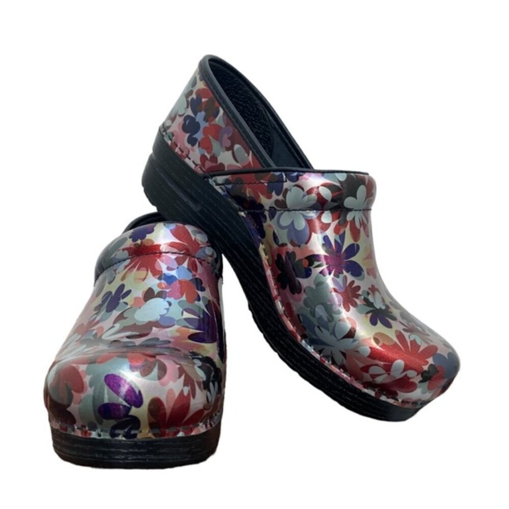 Dansko New Women's Professional Clogs Boho Flower Patent size 38